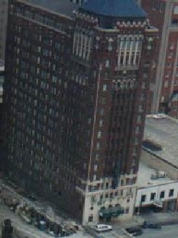 Does this make you as dizzy as it makes me?  Pass the Dramamine please...